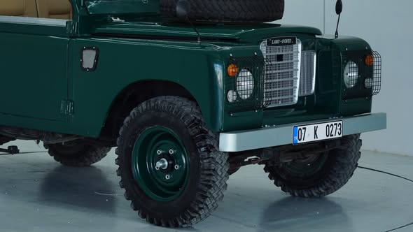 Land Rover Series 3 1973 Model Restore Edilmiş