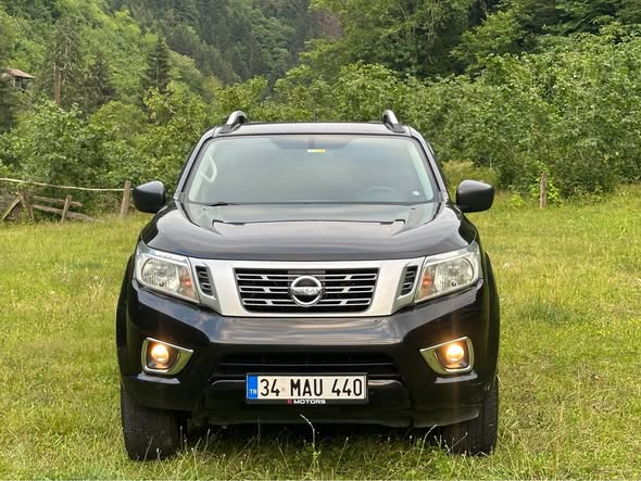 Nissan Navara 4x4 Hatasız Boyasız 180.000 KM