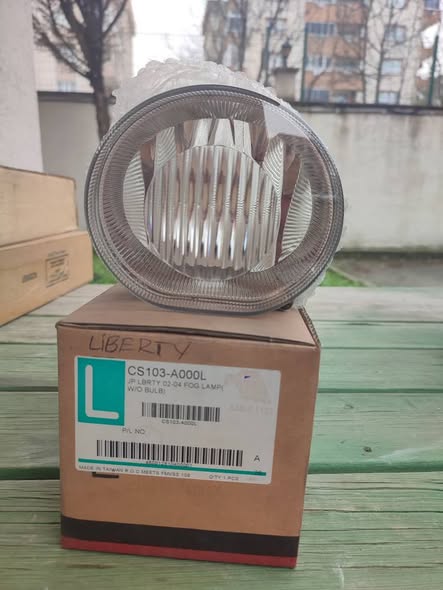 Jeep Cherokee Liberty KJ Sis Farı Orijinal