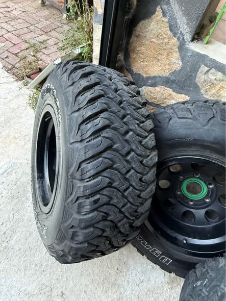 44 Ofsetli 6x139.7 Jant + 31x10.5 15 Lastik
