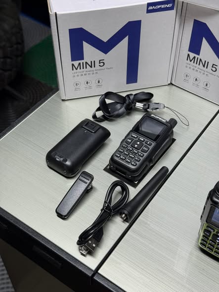 Baofeng Mini 5 UHF/VHF Bluetooth Uygulama Destekli Telsiz