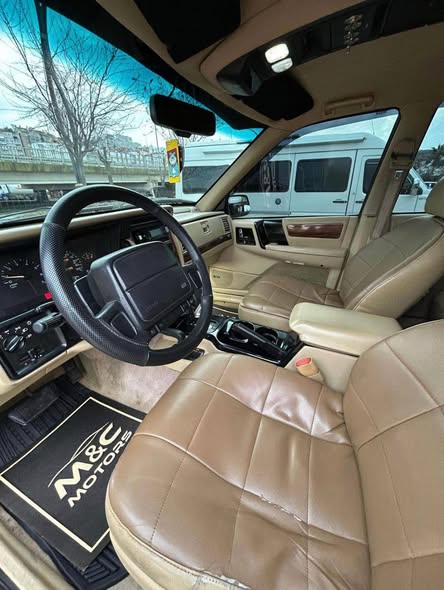 Jeep Grand Cherokee 1994 ZJ V8 4x4 Off-Road Hazır 4