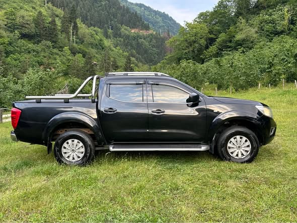 Nissan Navara 2.3 dCi 4x4 2016 Model 180.000 Km Hatasız Boyasız 5