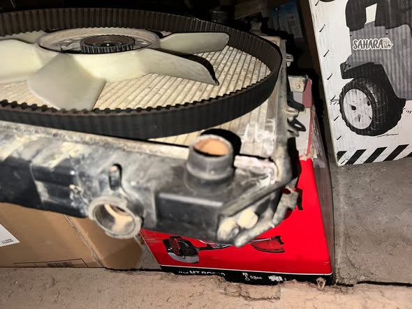 Toyota Hilux LN65 - LN106 Yedek Parça ve Aksesuar Çeşitleri