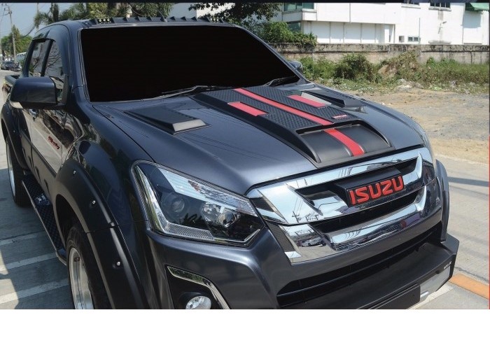 İSUZU DMAX 2017 -KAPUT SCOOP (KAPUT HAVALANDIRMA)