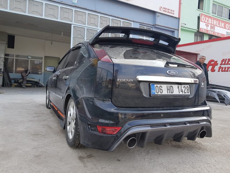 FORD FOCUS 2 RS ARKA TAMPON