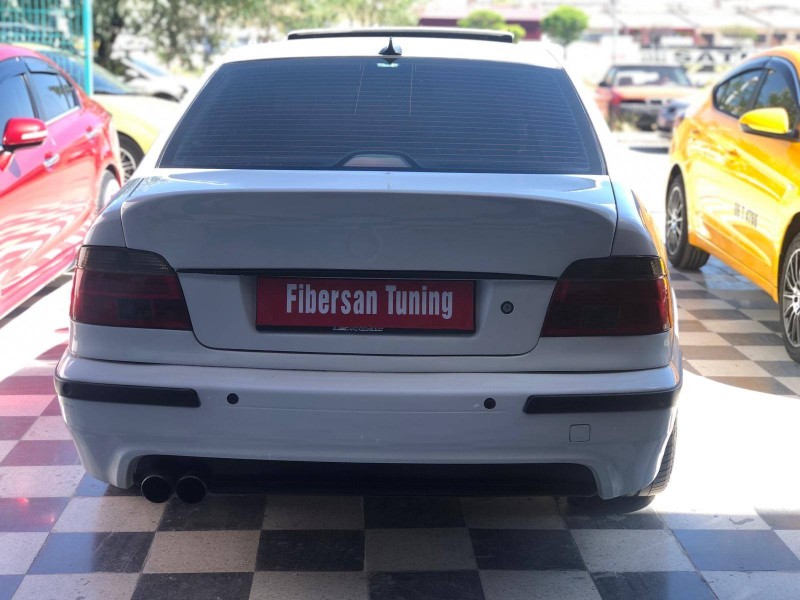BMW E39 M5 SPOİLER