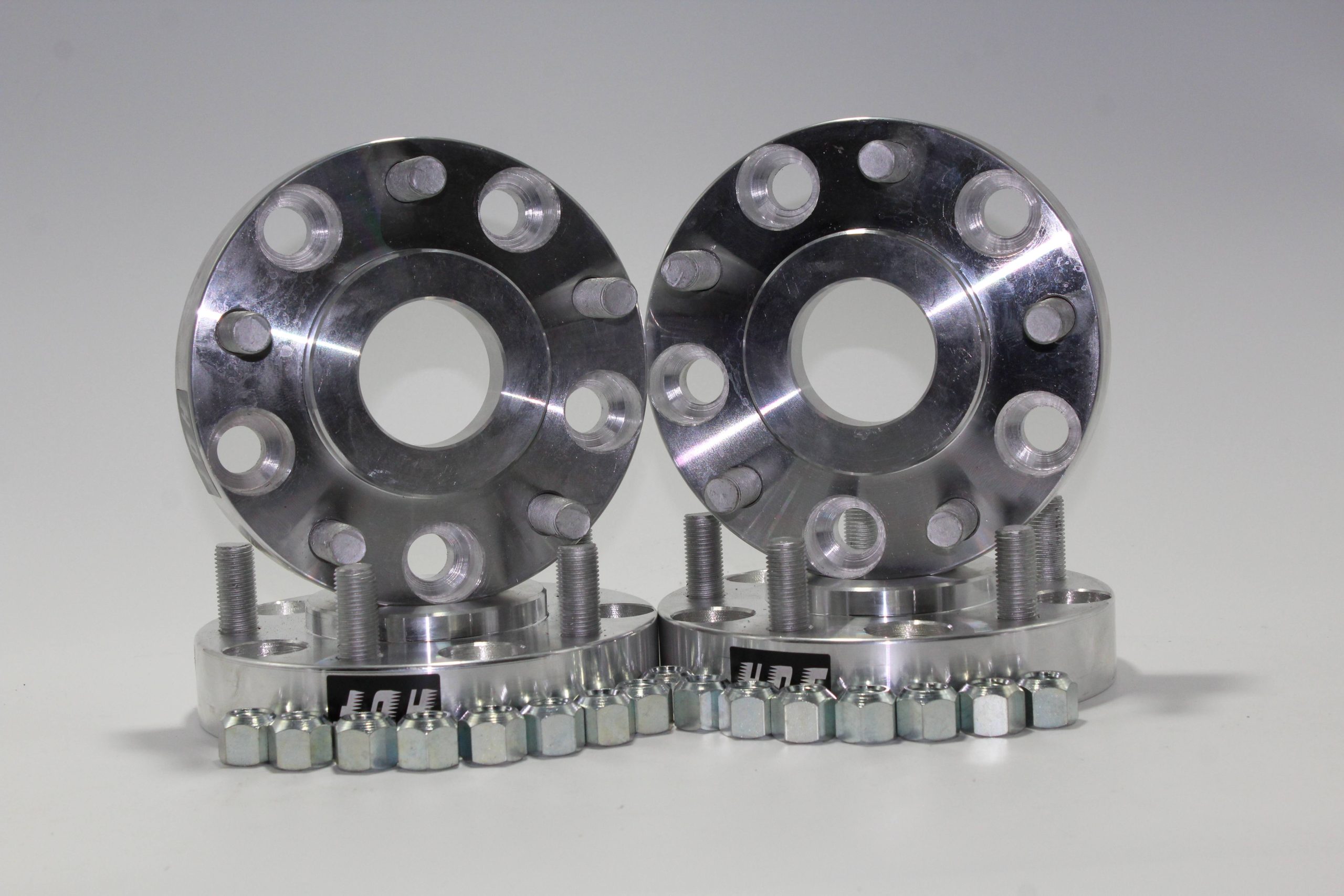 TOYOTA LAND CRUİSER 5X150 3 CM - 4 ADET SPACER + BİJON SETİ