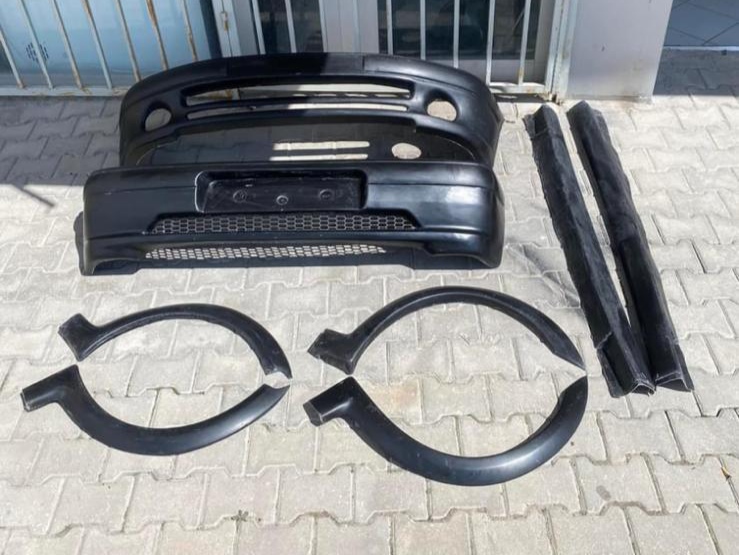 PEUGEOT 106 GTİ TAMPON+DODİK SETİ FİBERGLAS BOYASIZ