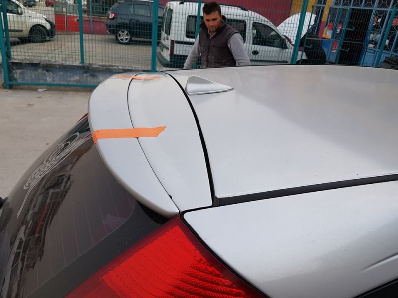 FORD FOCUS 1 HB SPOİLER