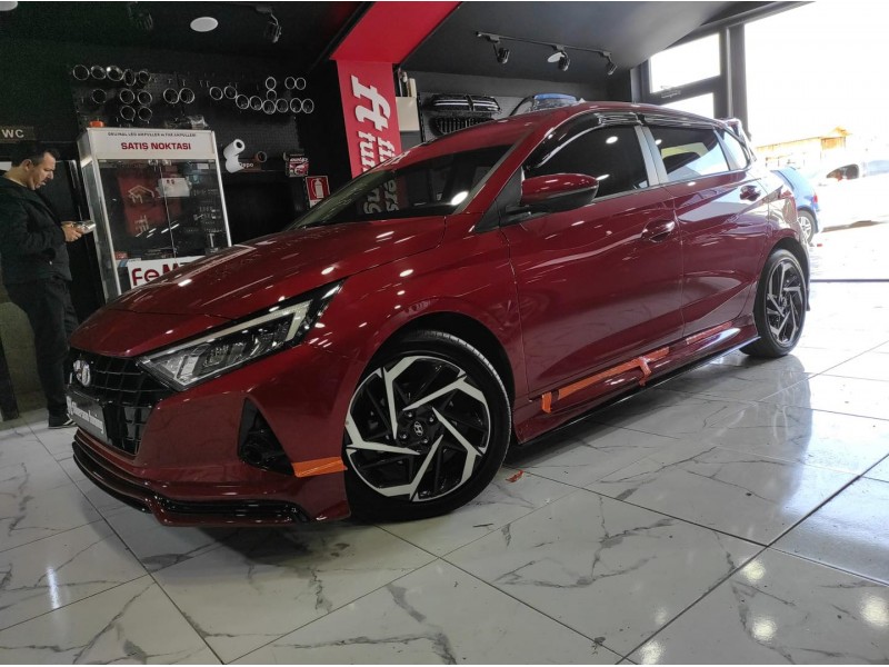 hyundai İ20 ( 2022...) marşpiyel takımı-----fibersan tuning