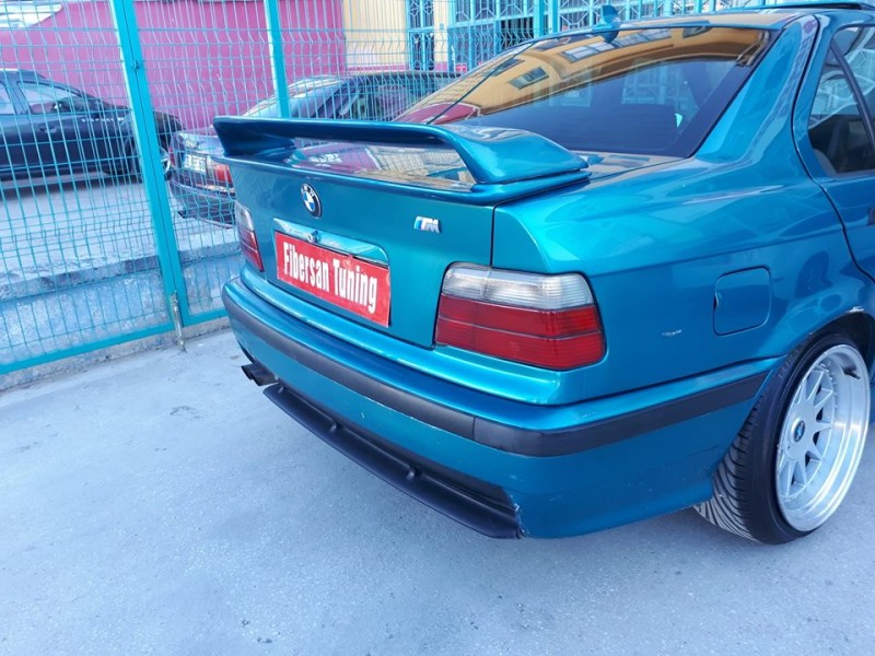 BMW E36 M3 - ÇİFT KAT SPOİLER