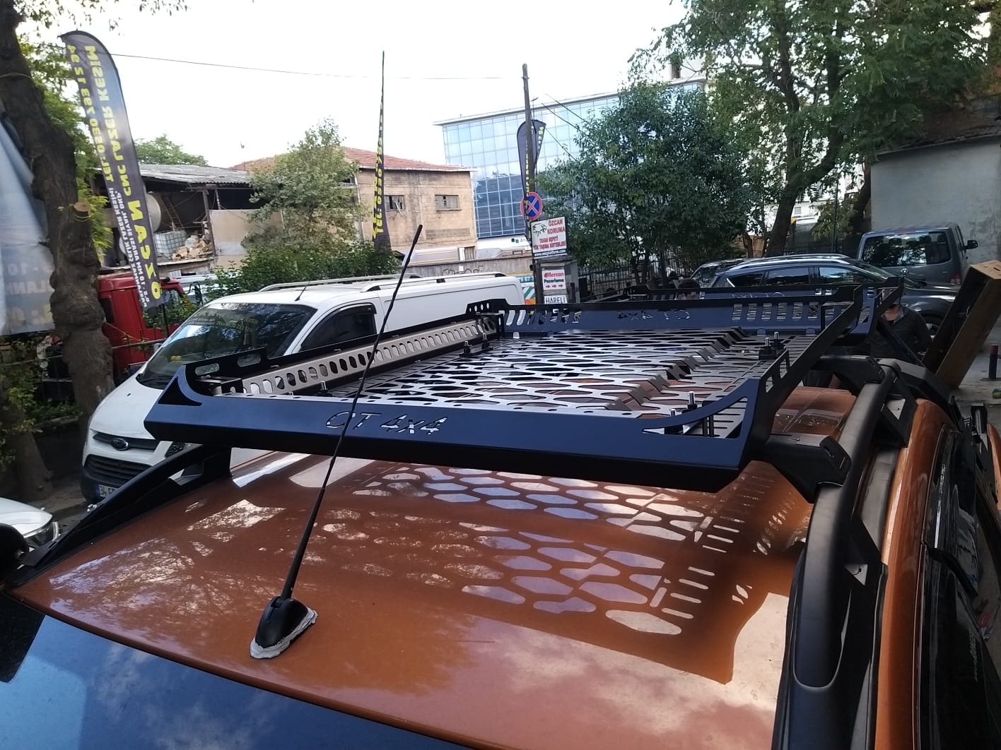 ISUZU D-MAX TAVAN SEPETİ WOLF