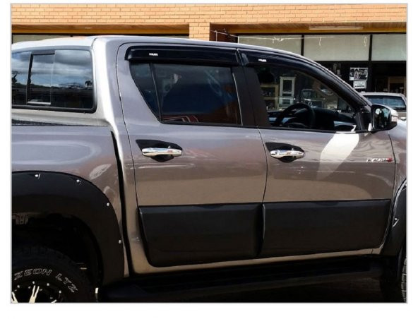Toyota Hılux Revo 2015+2019 Kapı Kaplaması -Gövde Kaplaması ithal