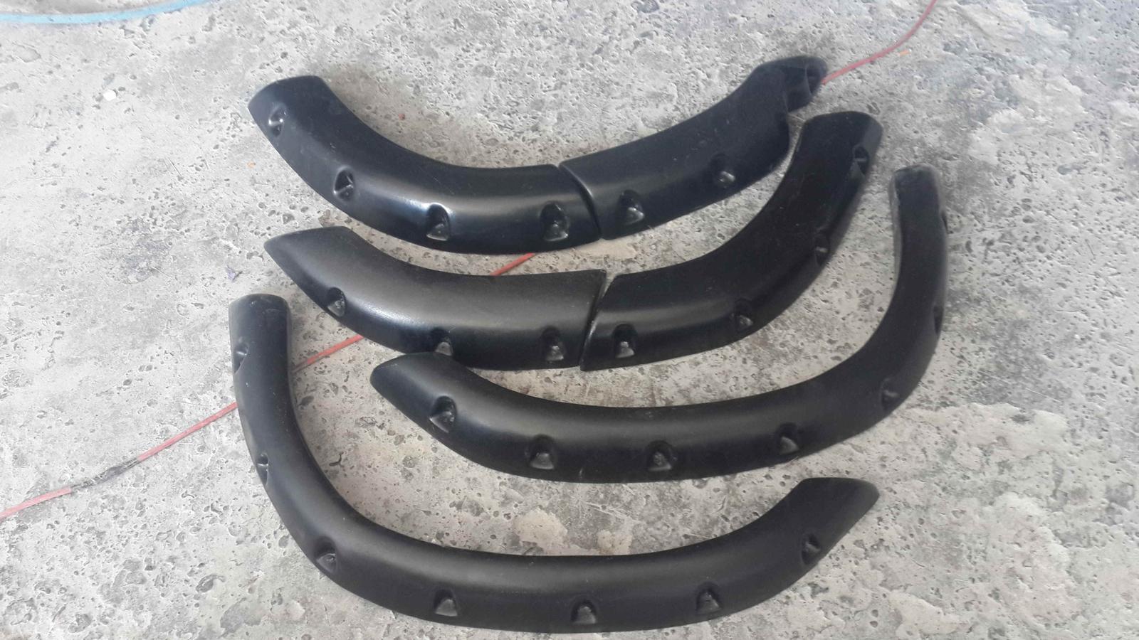 Suzuki 4 Kapı Çamurluk Dodik Seti