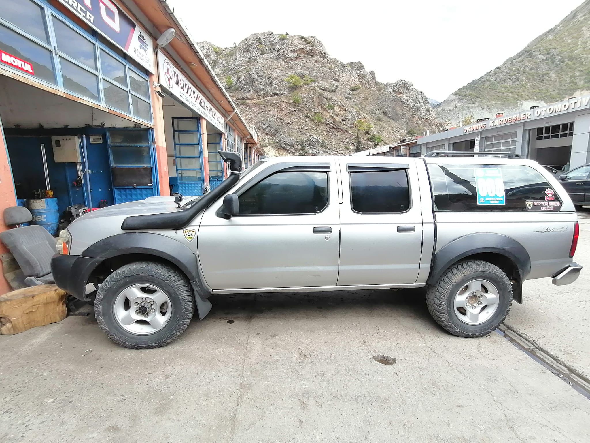 Nissan Navara D22 Şnorkel Kit