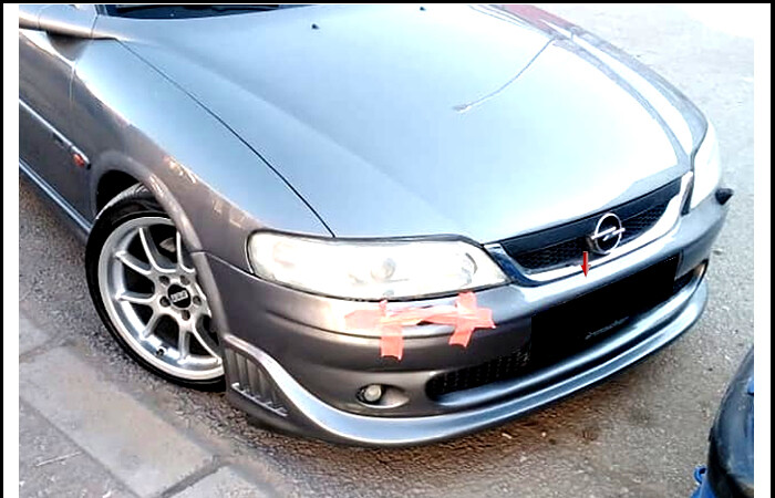 Vectra B i500 Front Bumper Fiberglass Unpainted