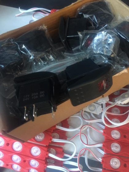 LED ışıklı anahtarlarimiz stokta