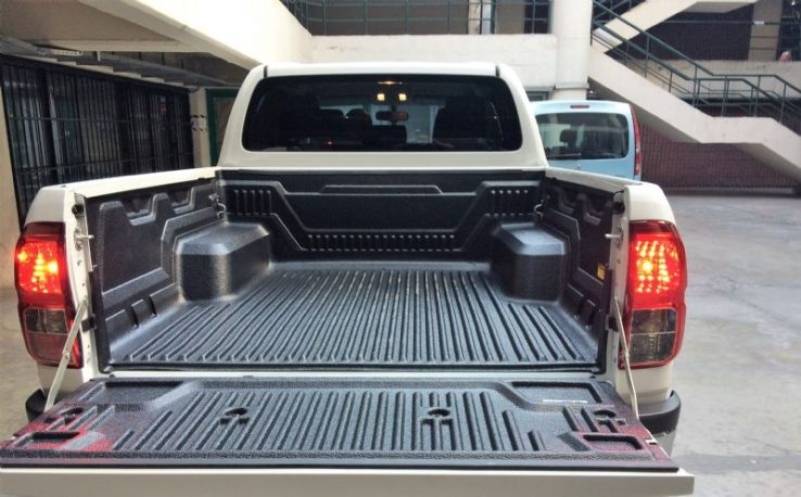 TOYOTA HILUX REVO 2015+KASA HAVUZU