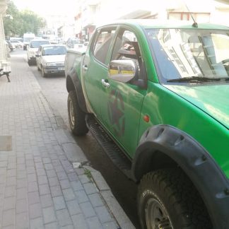 L200 Yan Basamak