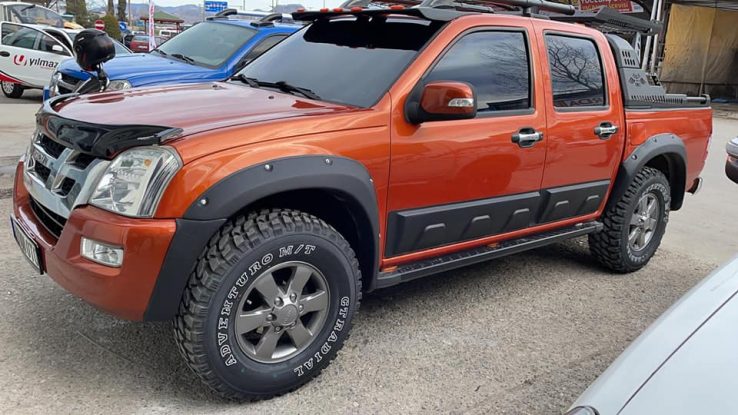 Isuzu D-Max Yan Kaplama Kapı Koruma Seti - Görsel 2