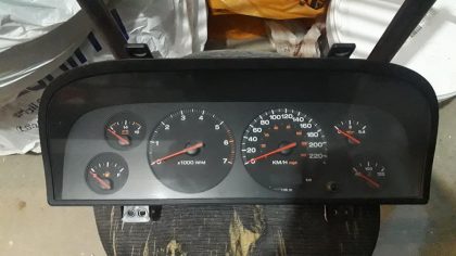 Jeep grand cherokee wj gösterge tablası mopar