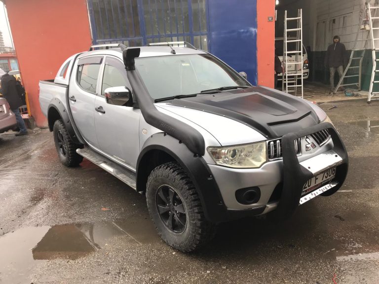 MITSUBISHI L200 Şnorkel
