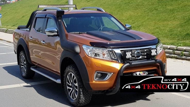 NISSAN NAVARA NP300 D2 2014 VE ÜZERİ UYUMLU KAPUT KAPLAMA SCOOP