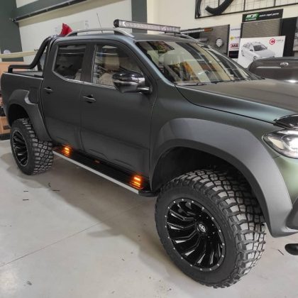 MERCEDES X CLASS 7.5 CM JUMBO ÇAMURLUK SETİ - Görsel 3