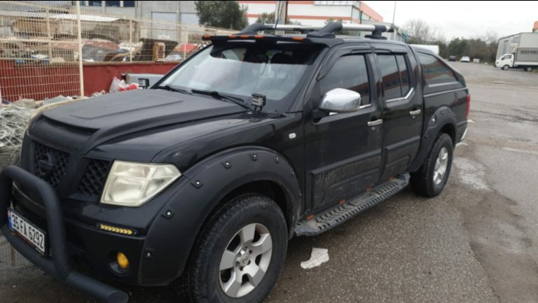 navara d40 kapı kaplama