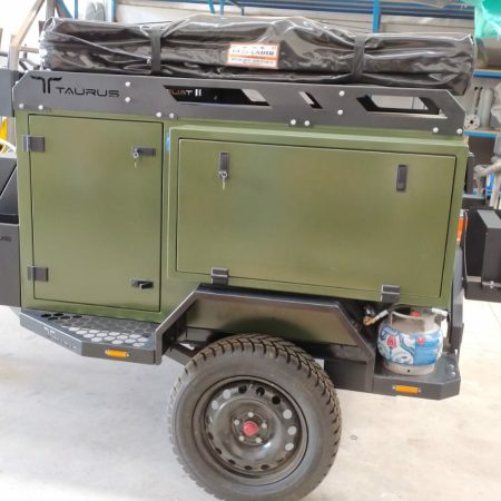 TAURUS 335 BAĞIMSIZ DİNGİLLİ OFFROAD ÇEKME KARAVAN
