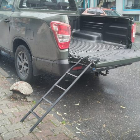 KARANFİL OTO PİCKUP ÜNİVERSAL ARKA BAGAJ MERDİVENİ